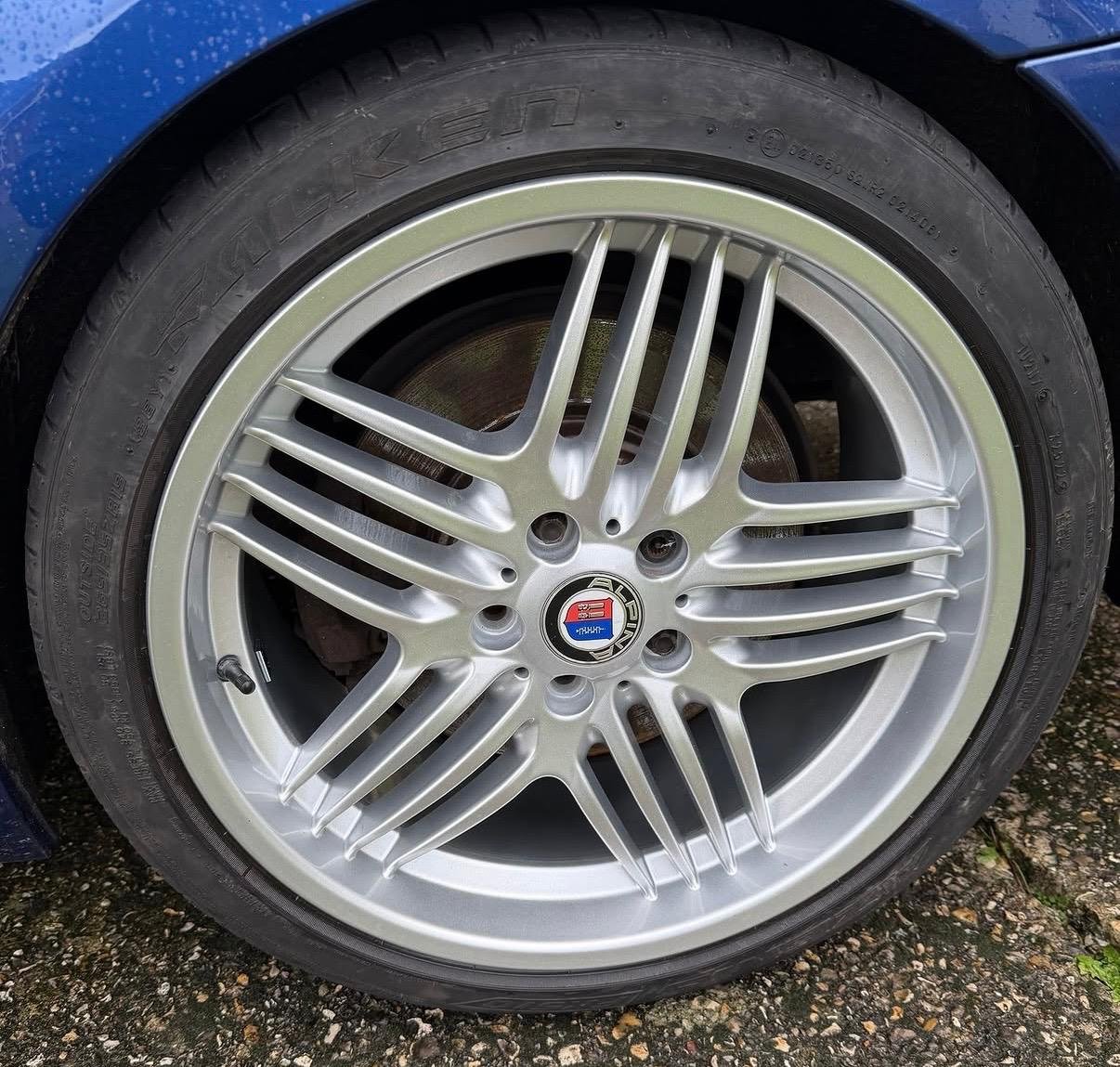 Alloy wheel repaired and refinished after crack and buckle work